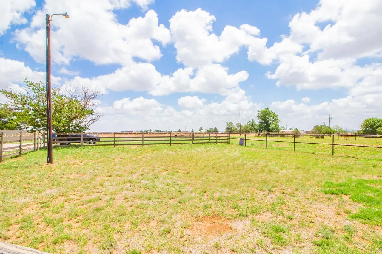 Photo 11 — 8710 N County Rd 2000, Lubbock, TX 79415