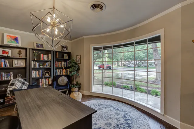 Photo 4 — 6207 Lynnhaven Drive, Lubbock, TX 79413
