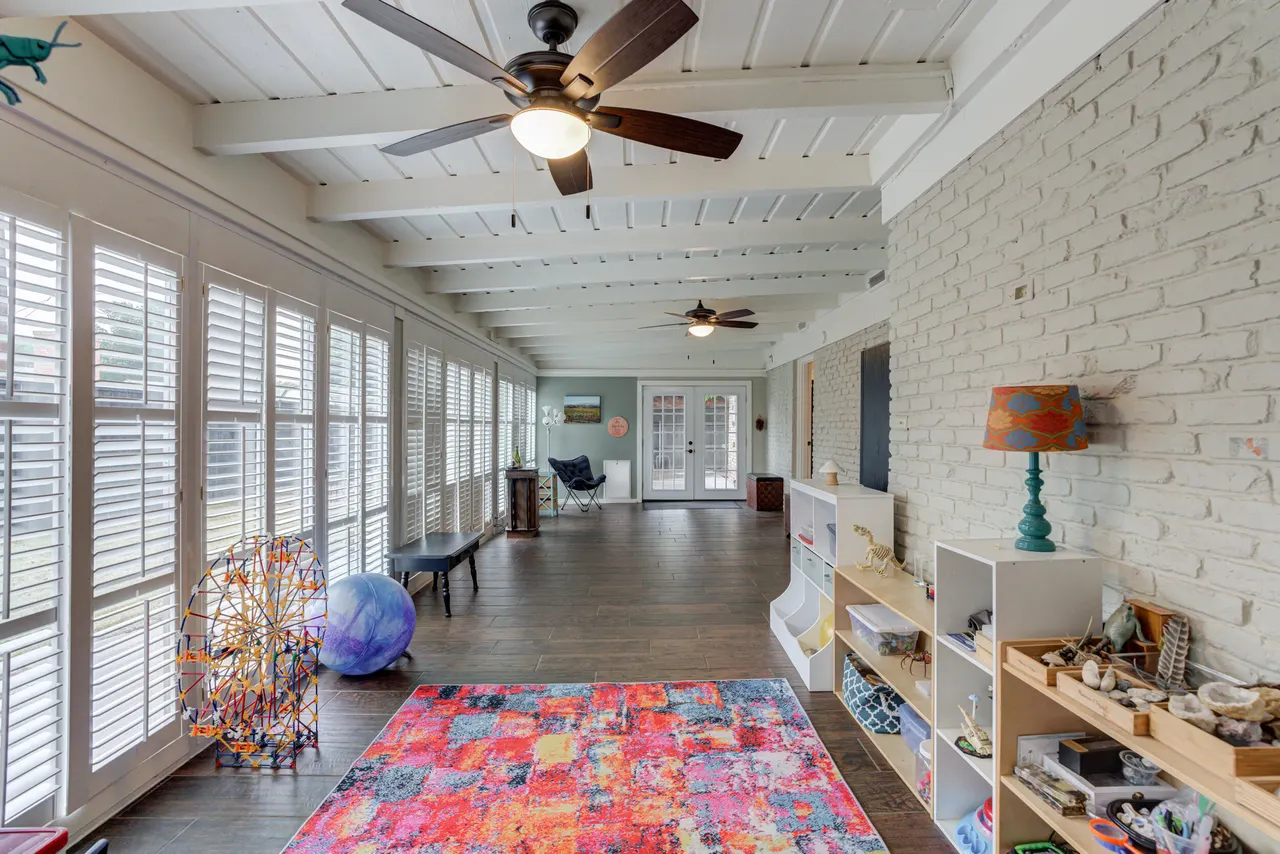 Photo 5 — 6207 Lynnhaven Drive, Lubbock, TX 79413