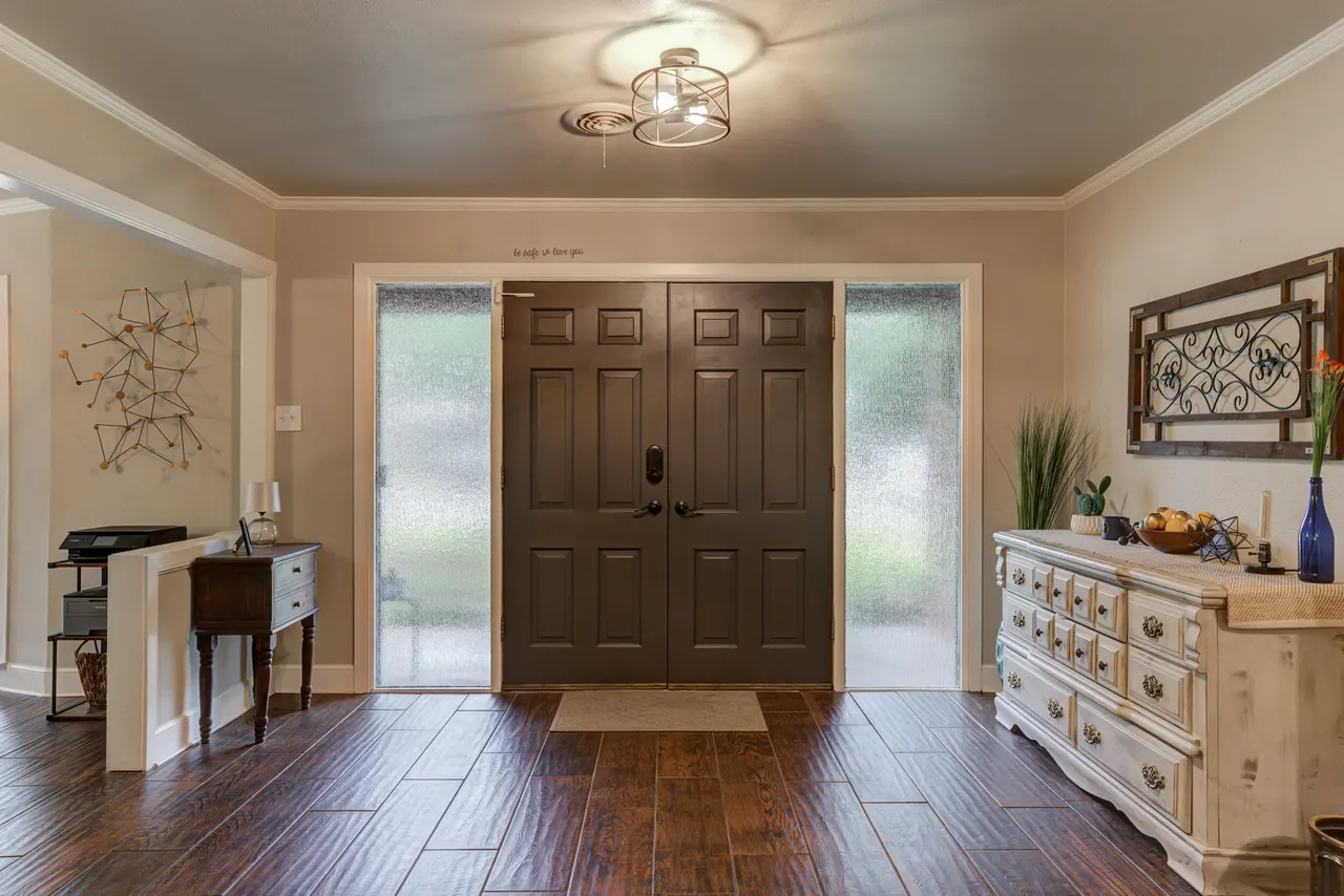 Photo 9 — 6207 Lynnhaven Drive, Lubbock, TX 79413