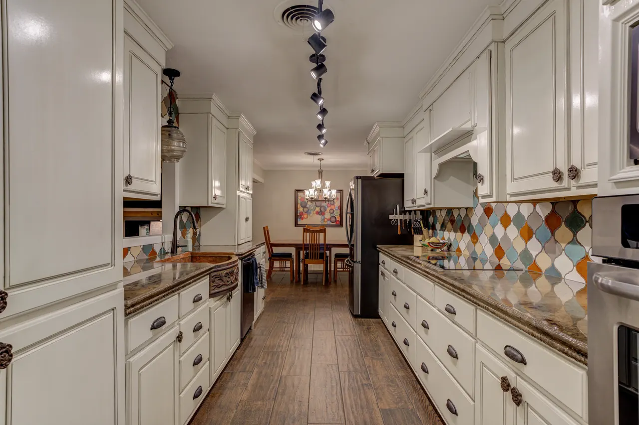 Photo 11 — 6207 Lynnhaven Drive, Lubbock, TX 79413