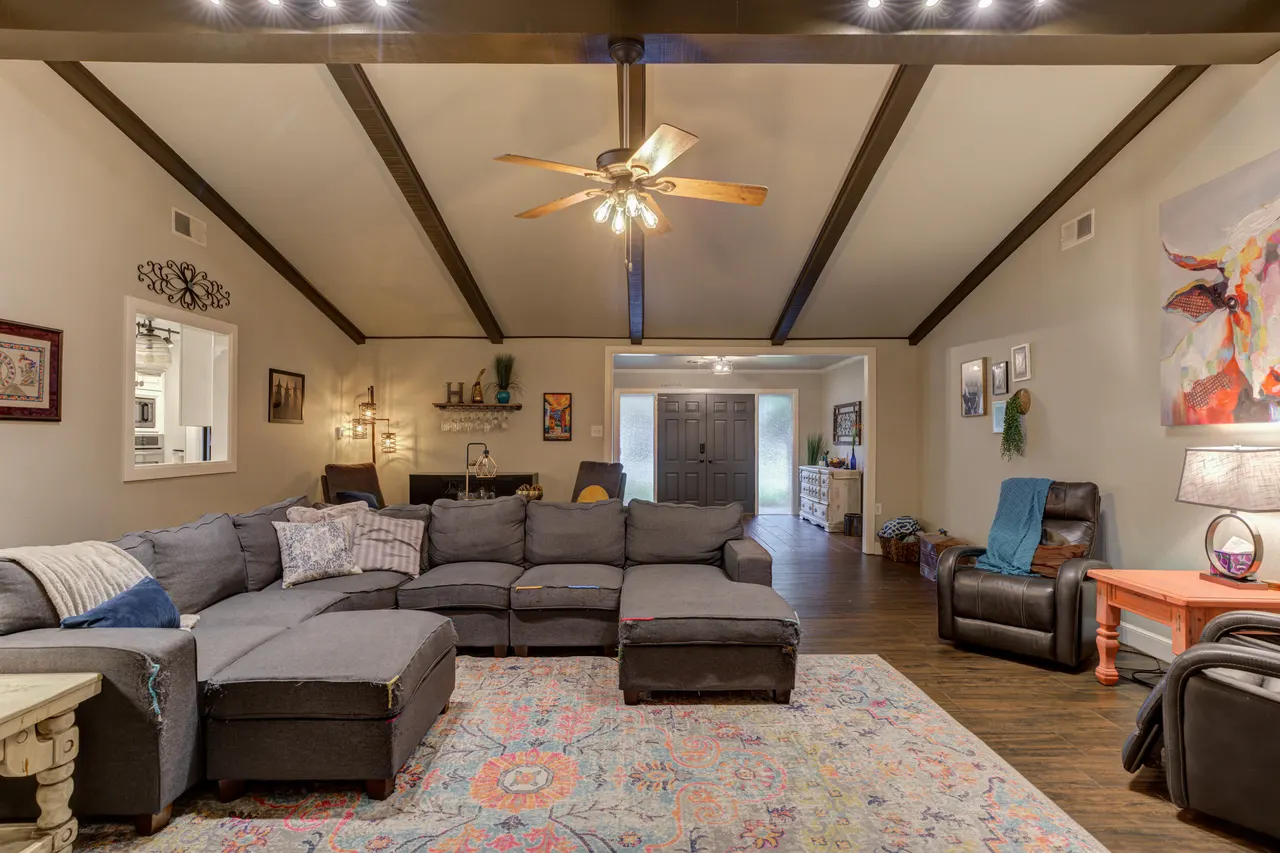 Photo 21 — 6207 Lynnhaven Drive, Lubbock, TX 79413