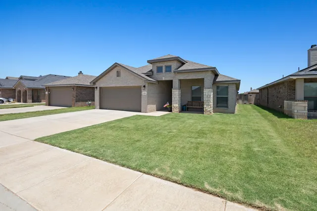 Photo 3 — 10411 Xenia Avenue, Lubbock, TX 79424