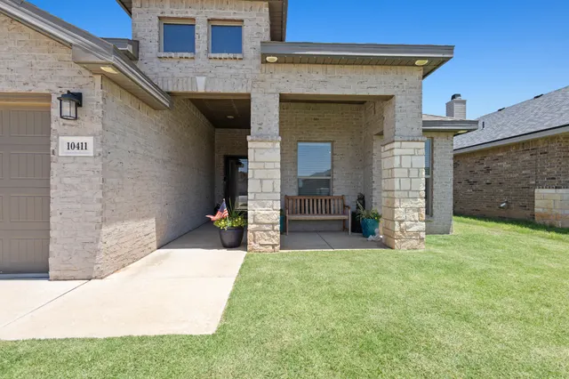 Photo 2 — 10411 Xenia Avenue, Lubbock, TX 79424
