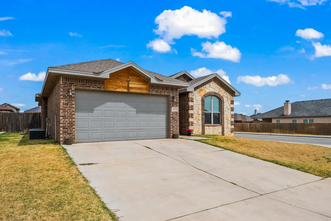 Photo 4 — 10125 Avenue W, Lubbock, TX 79423