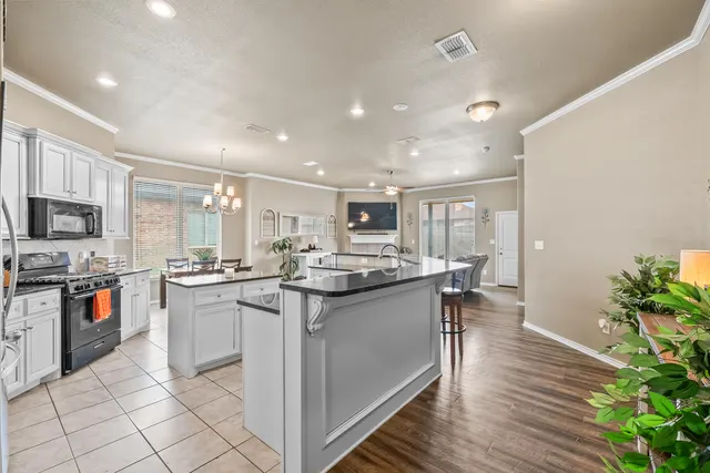Photo 8 — 10125 Avenue W, Lubbock, TX 79423