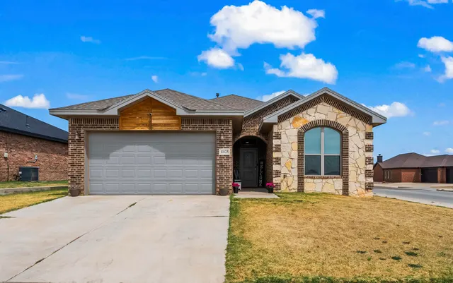 Front exterior — 10125 Avenue W, Lubbock, TX 79423