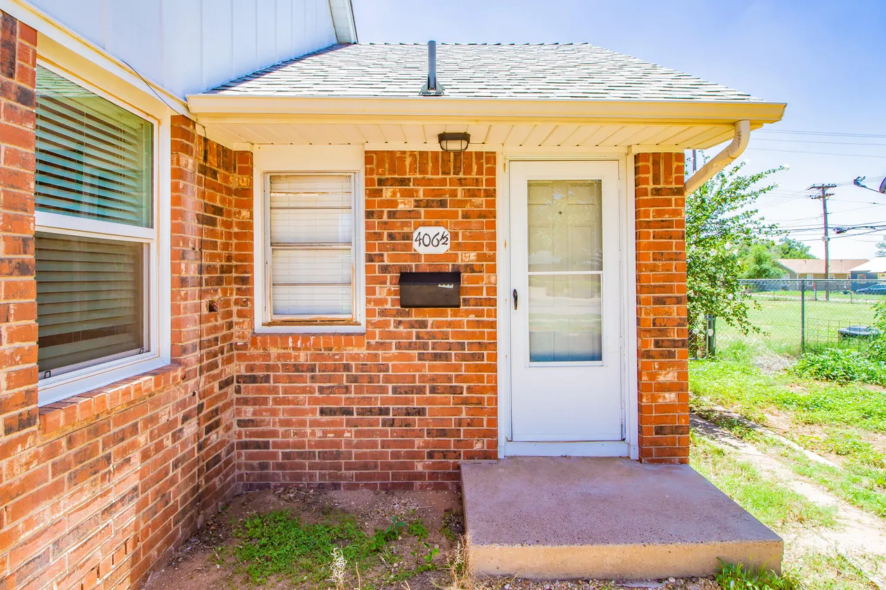 Photo 14 — 406 E Buckley Street, Brownfield, TX 79316