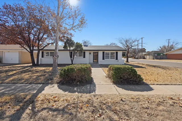 Photo 2 — 5327 31st Street, Lubbock, TX 79407