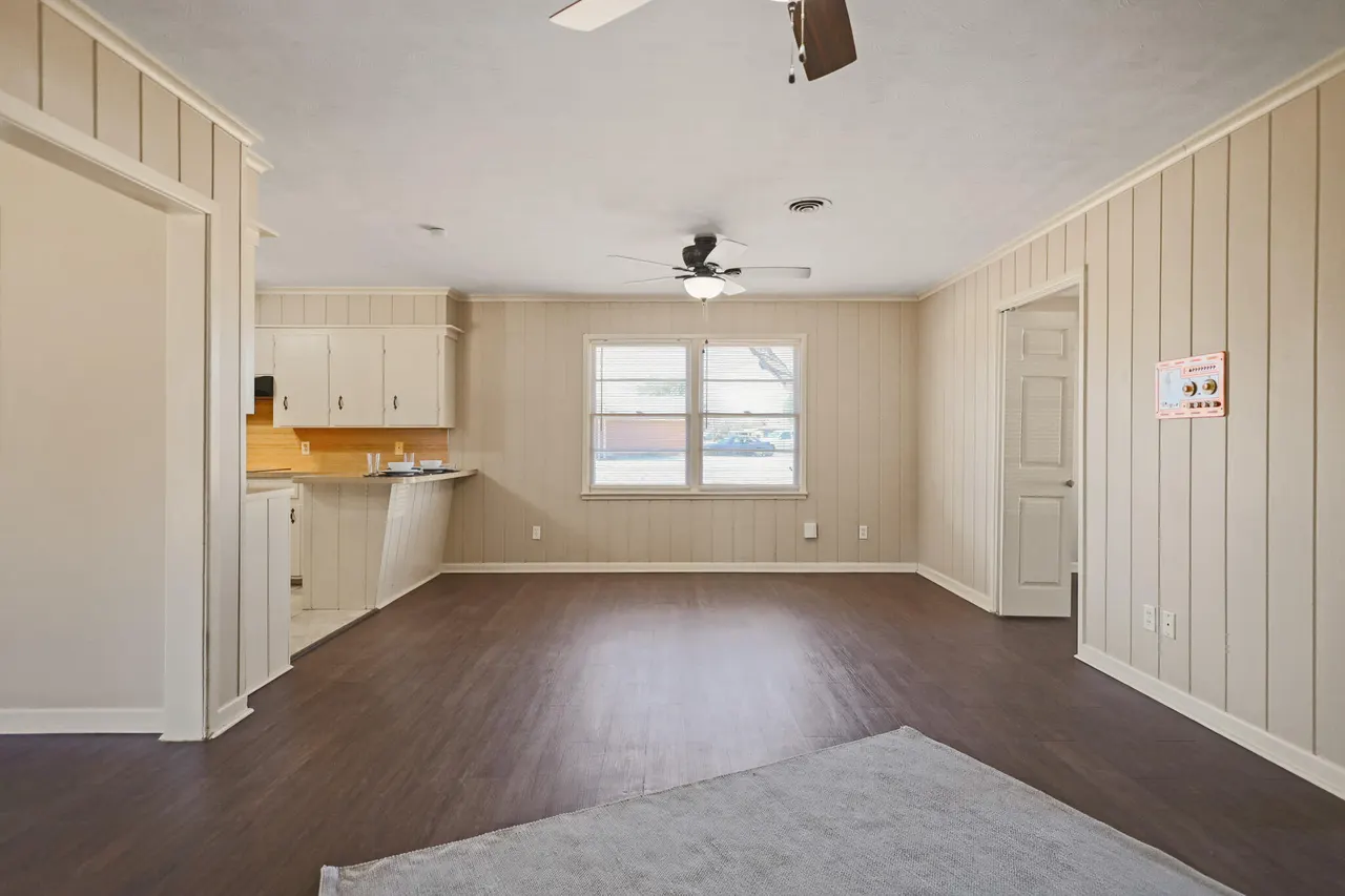 Photo 16 — 5327 31st Street, Lubbock, TX 79407