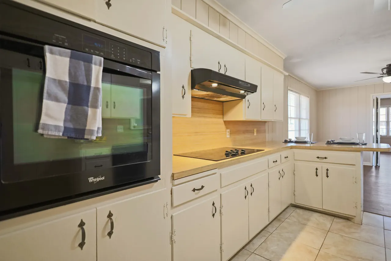 Photo 23 — 5327 31st Street, Lubbock, TX 79407
