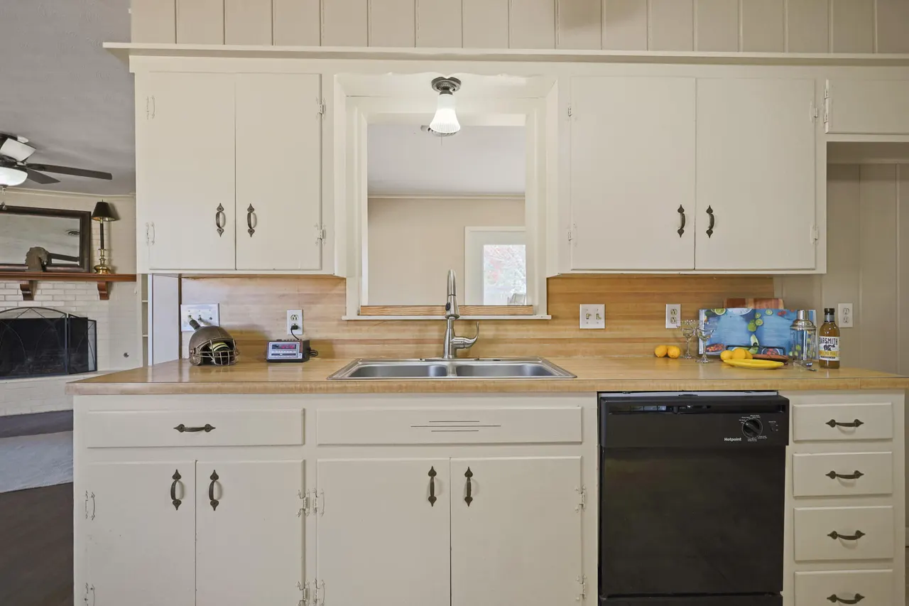 Photo 28 — 5327 31st Street, Lubbock, TX 79407