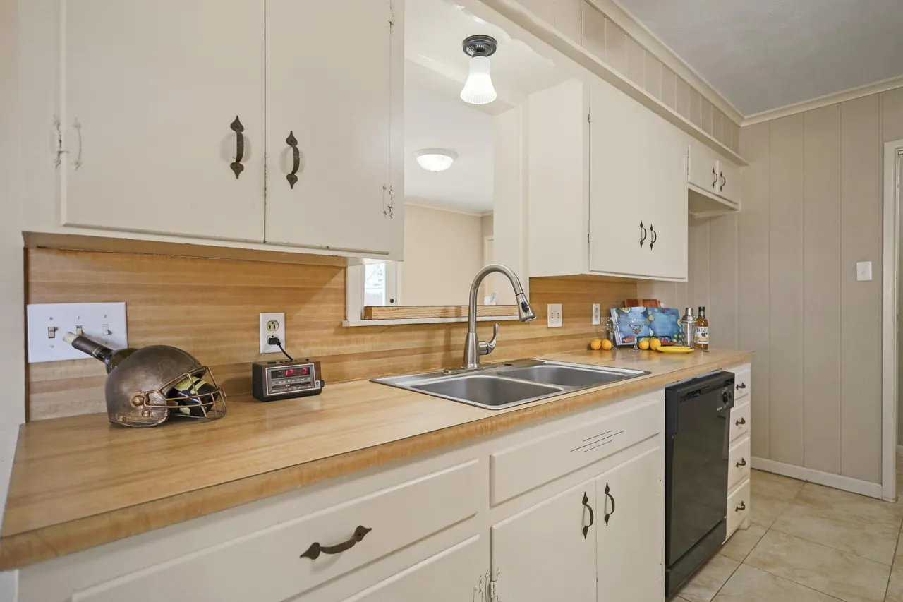 Photo 29 — 5327 31st Street, Lubbock, TX 79407