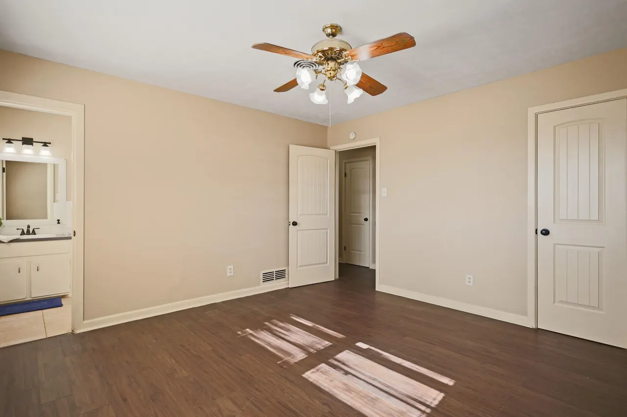 Photo 44 — 5327 31st Street, Lubbock, TX 79407