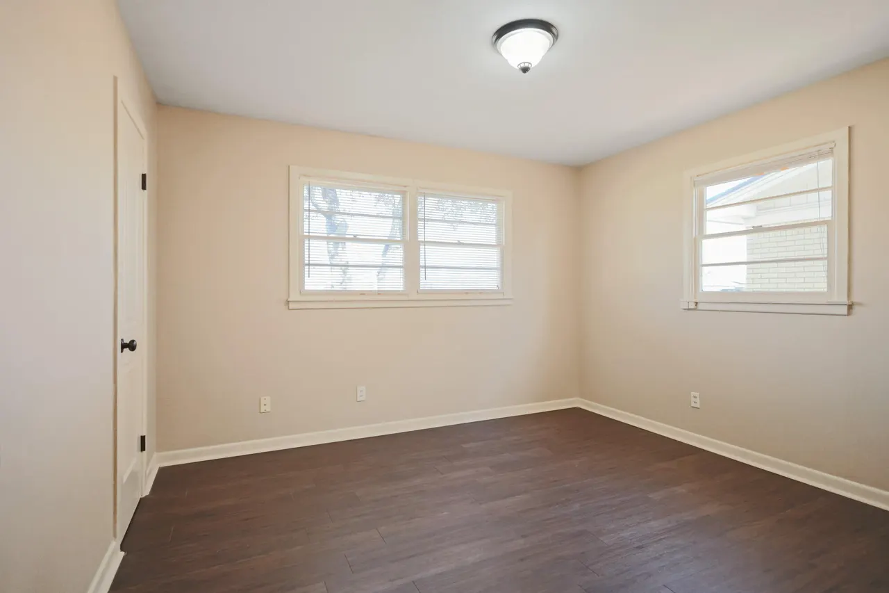 Photo 47 — 5327 31st Street, Lubbock, TX 79407