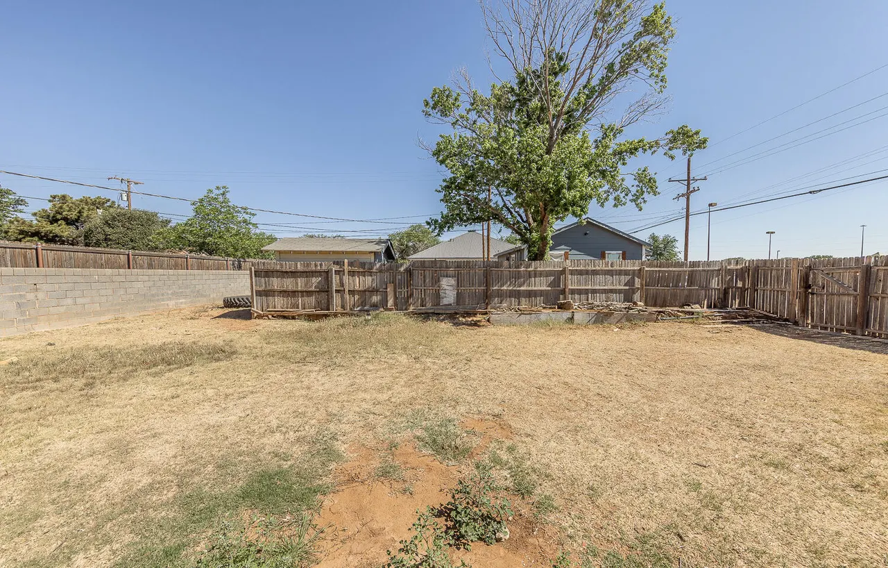 Photo 18 — 6102 21st Street, Lubbock, TX 79407