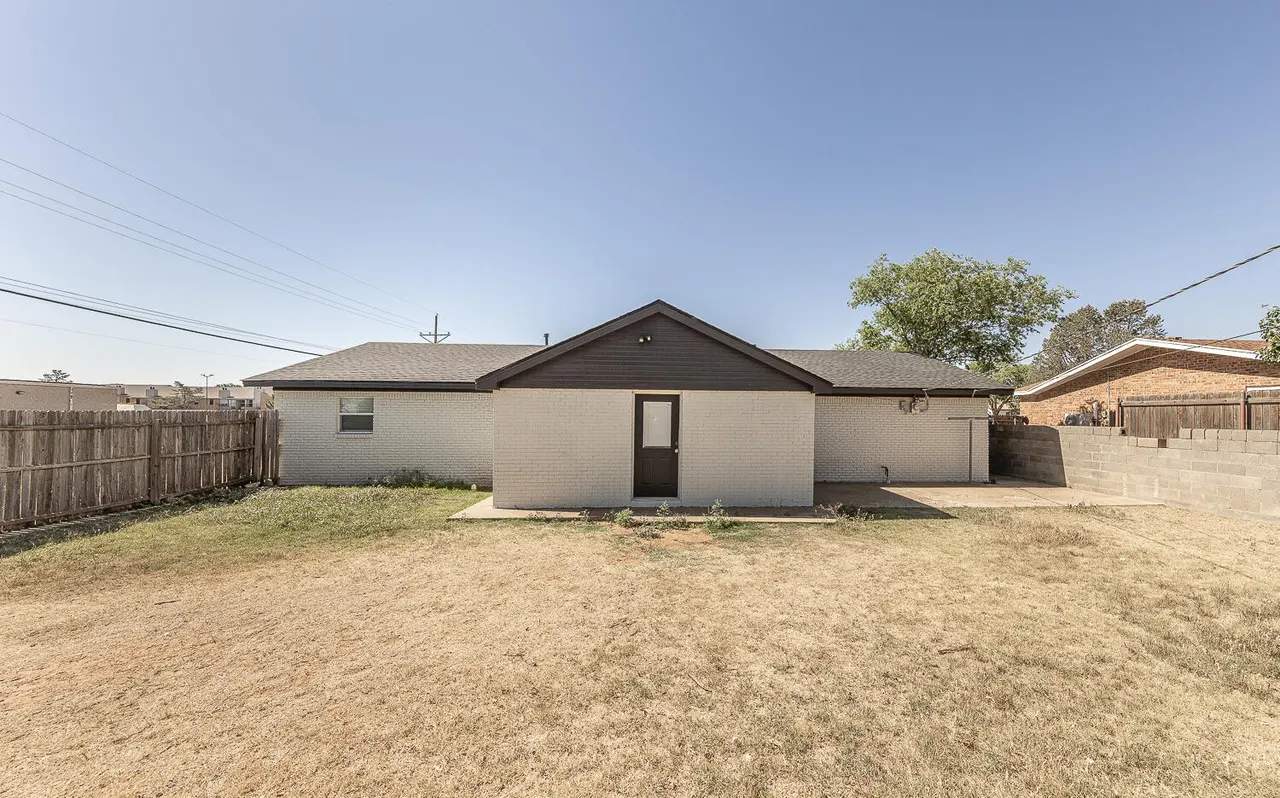 Photo 20 — 6102 21st Street, Lubbock, TX 79407
