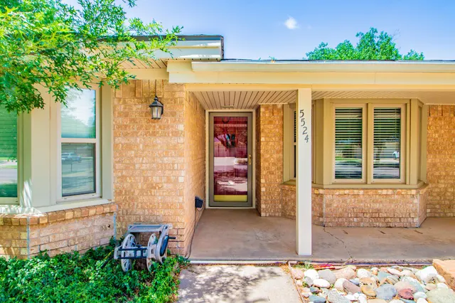 Photo 3 — 5524 75th Street, Lubbock, TX 79424