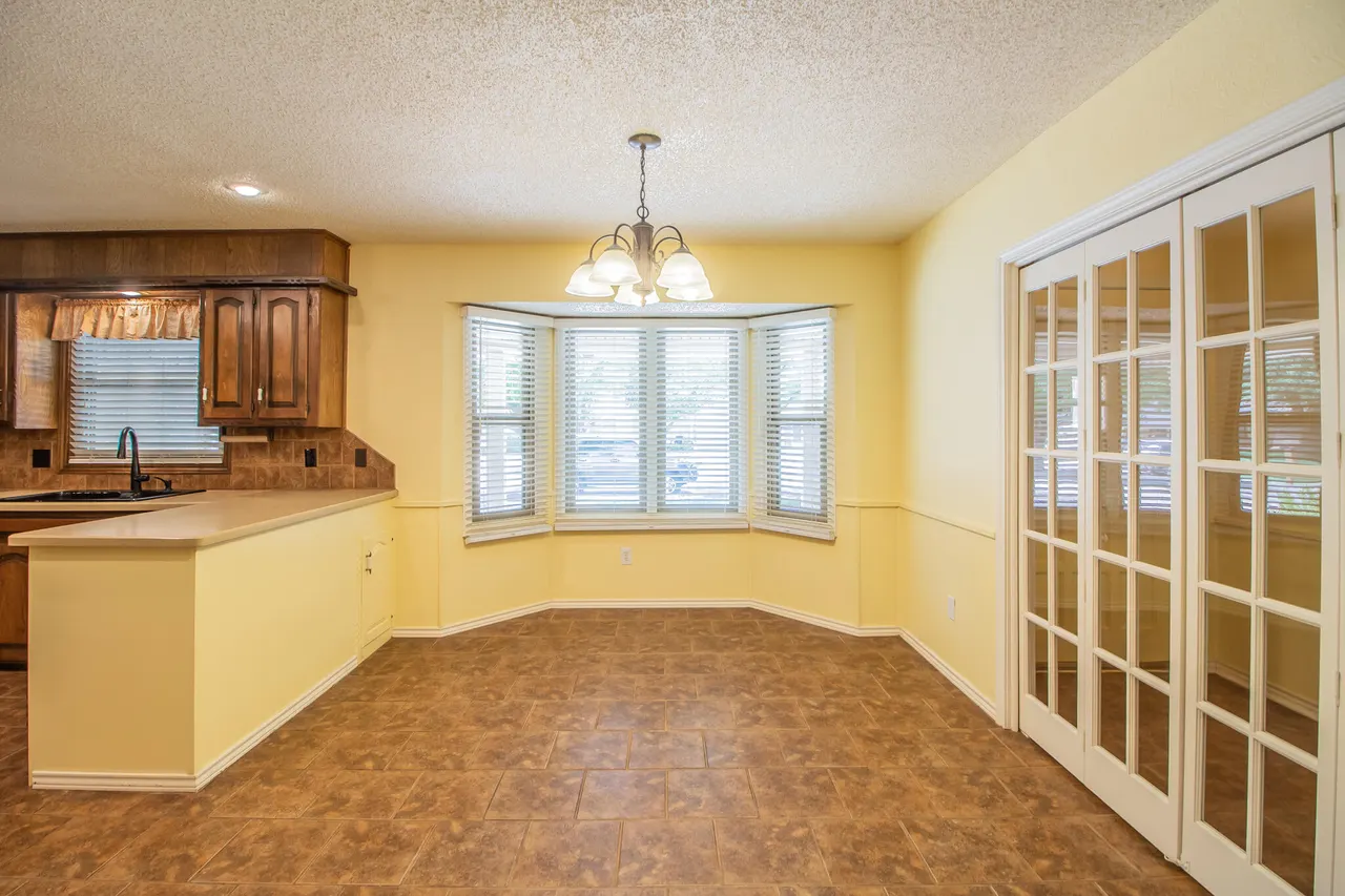 Photo 5 — 5524 75th Street, Lubbock, TX 79424