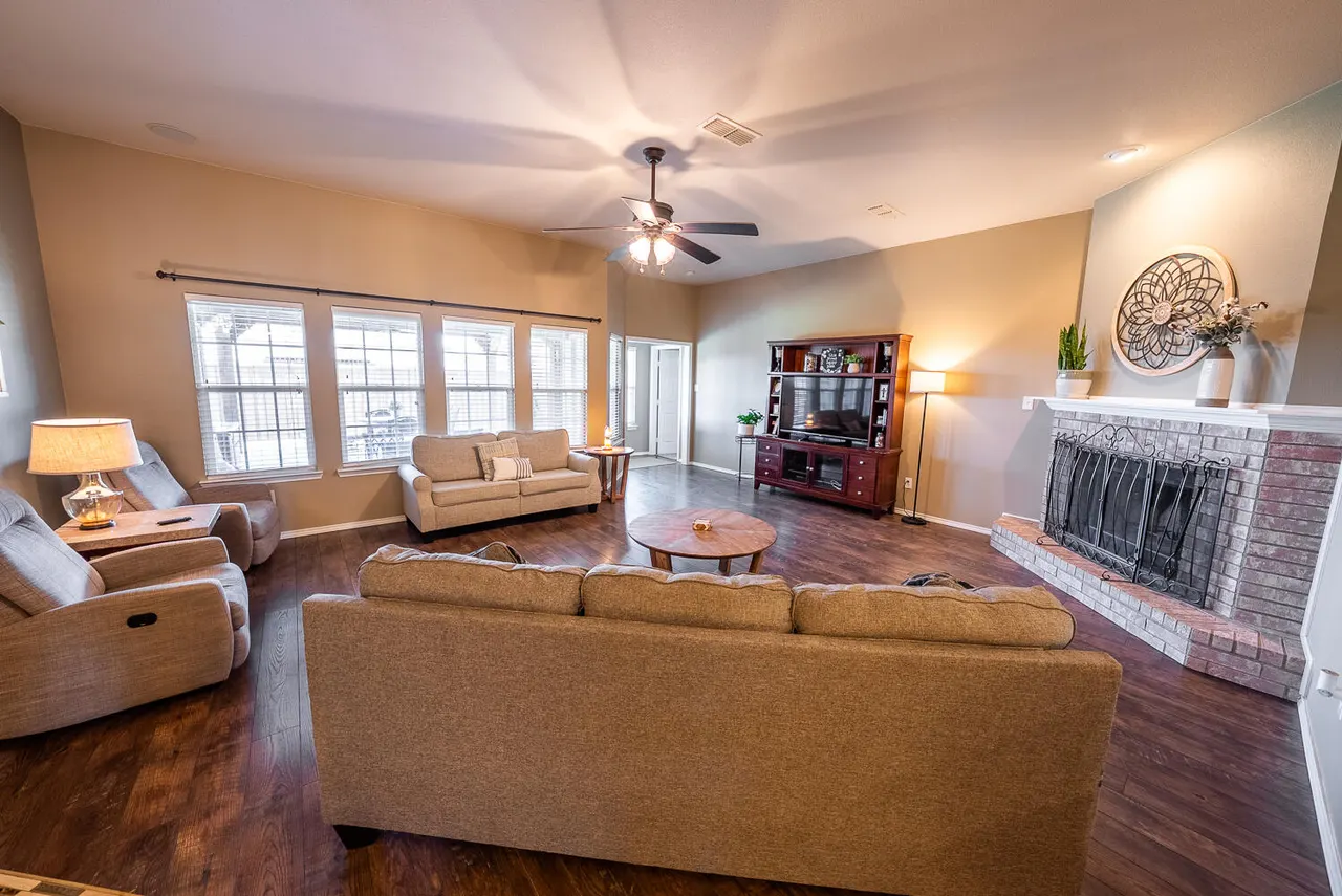 Photo 7 — 10601 Elkhart Avenue, Lubbock, TX 79424