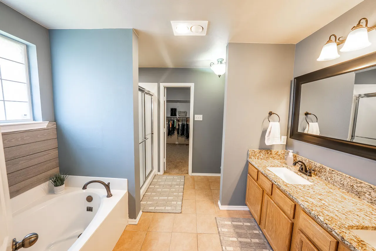 Photo 10 — 10601 Elkhart Avenue, Lubbock, TX 79424