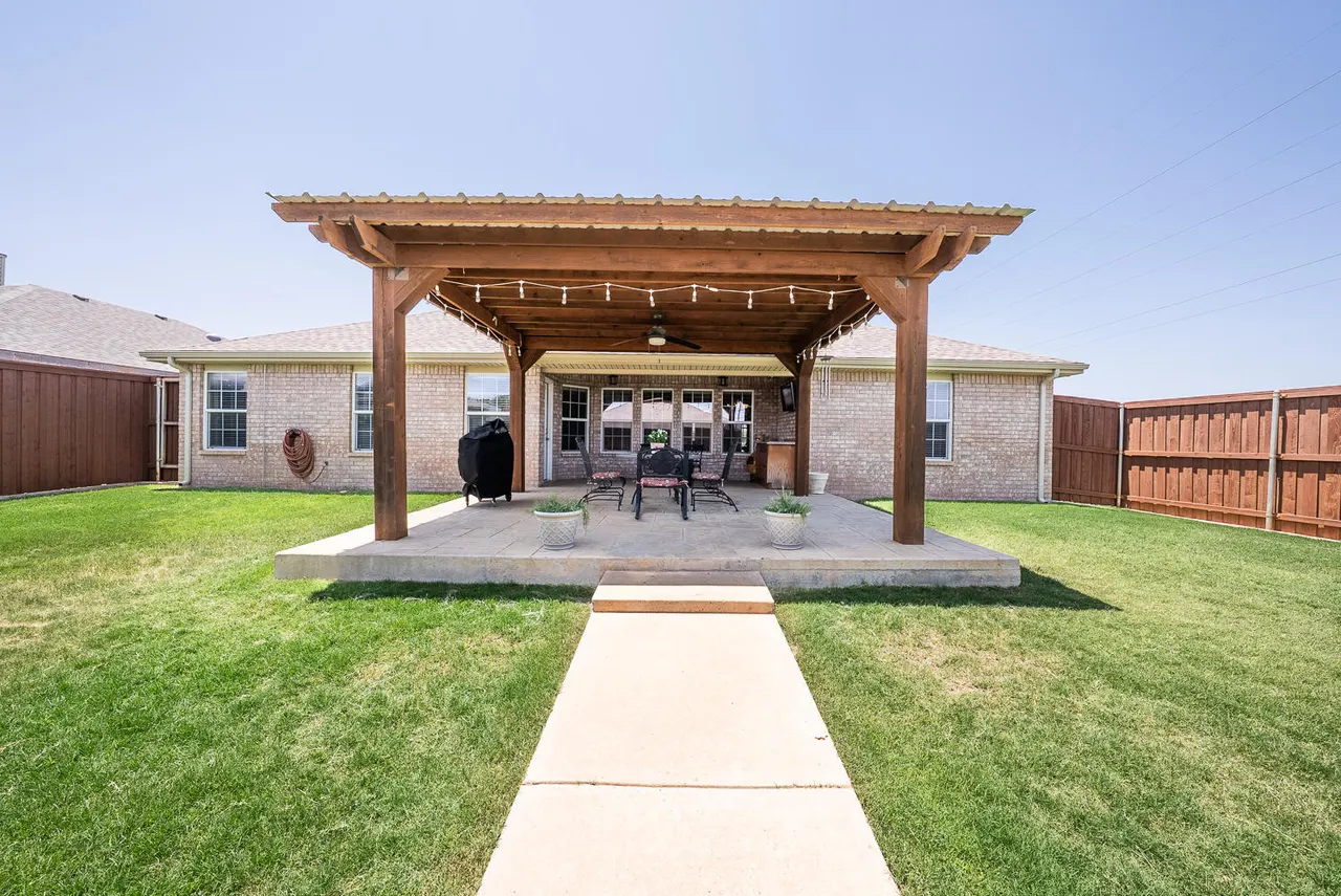 Photo 23 — 10601 Elkhart Avenue, Lubbock, TX 79424