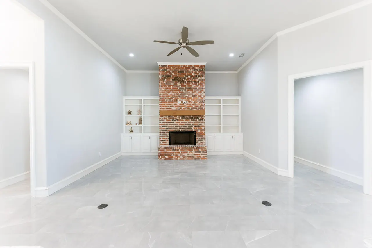Photo 9 — 5812 E County Rd 6400, Lubbock, TX 79403