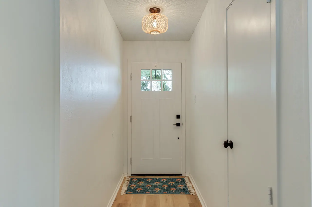Photo 5 — 5018 70th Street, Lubbock, TX 79424