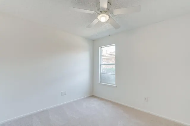 Photo 8 — 5018 70th Street, Lubbock, TX 79424
