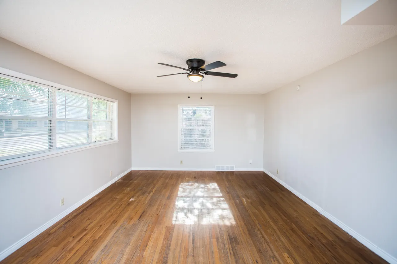 Photo 9 — 3113 32nd Street, Lubbock, TX 79410
