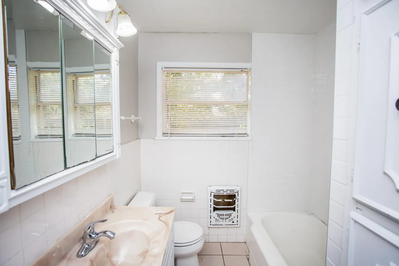 Photo 13 — 3113 32nd Street, Lubbock, TX 79410