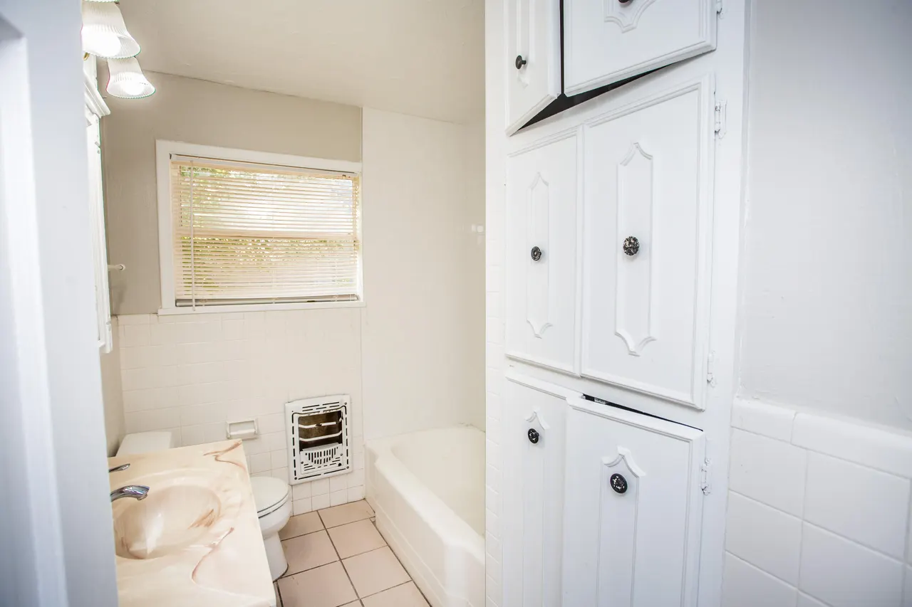 Photo 14 — 3113 32nd Street, Lubbock, TX 79410