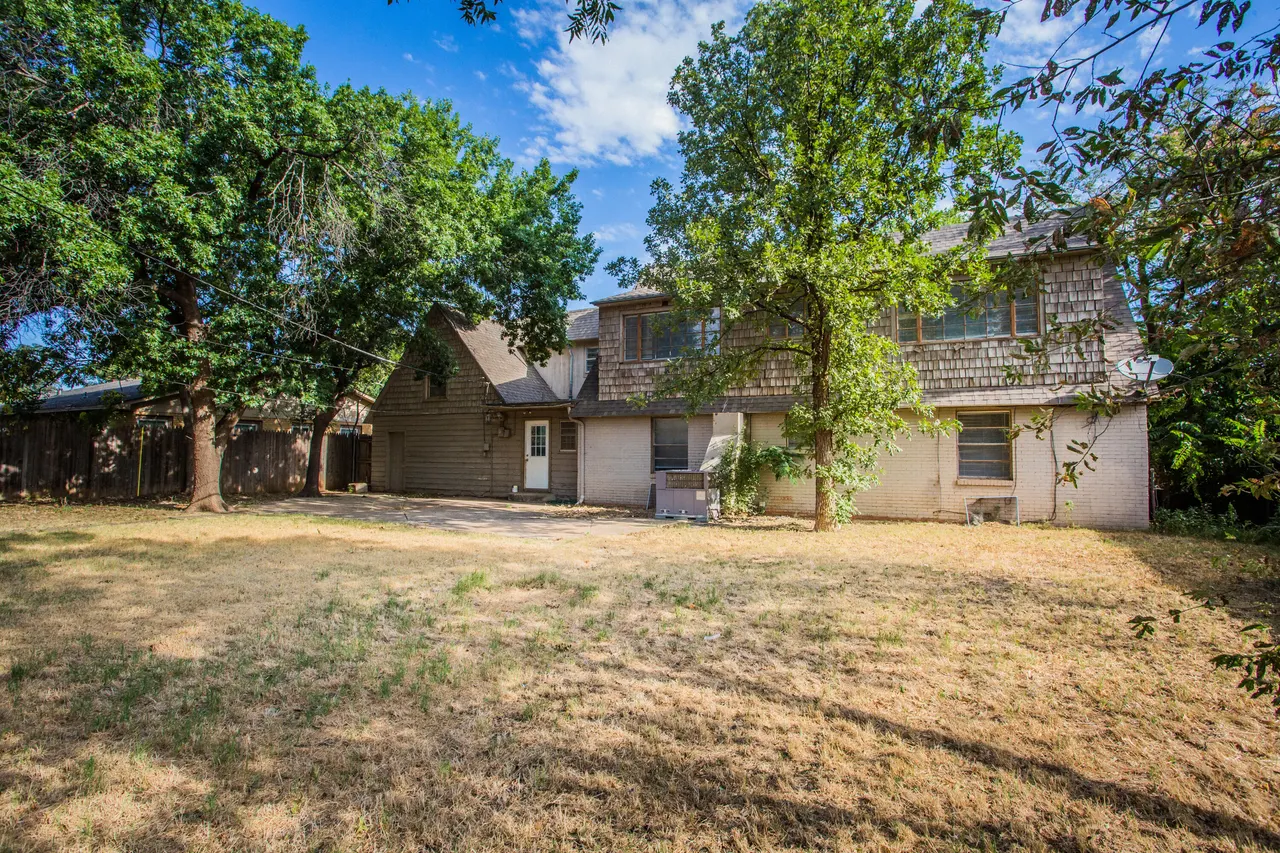 Photo 65 — 3113 32nd Street, Lubbock, TX 79410