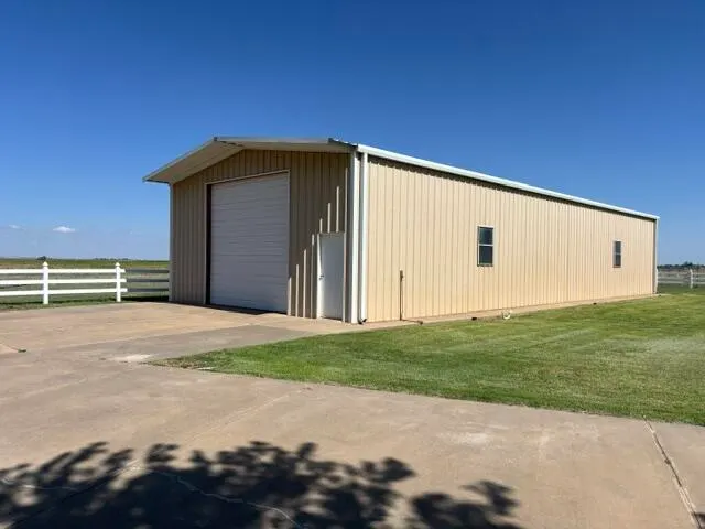 Photo 6 — 1900 S Interstate 27, Plainview, TX 79072