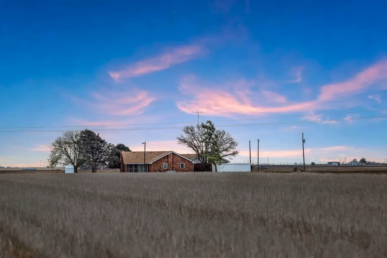 Photo 18 — 1283 County Road 12, Tulia, TX 79088