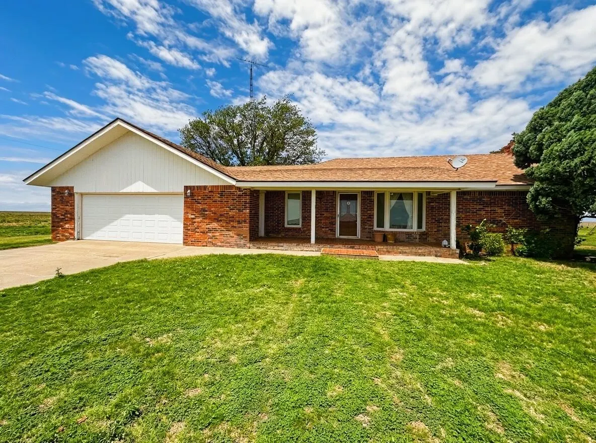 Photo 25 — 1283 County Road 12, Tulia, TX 79088