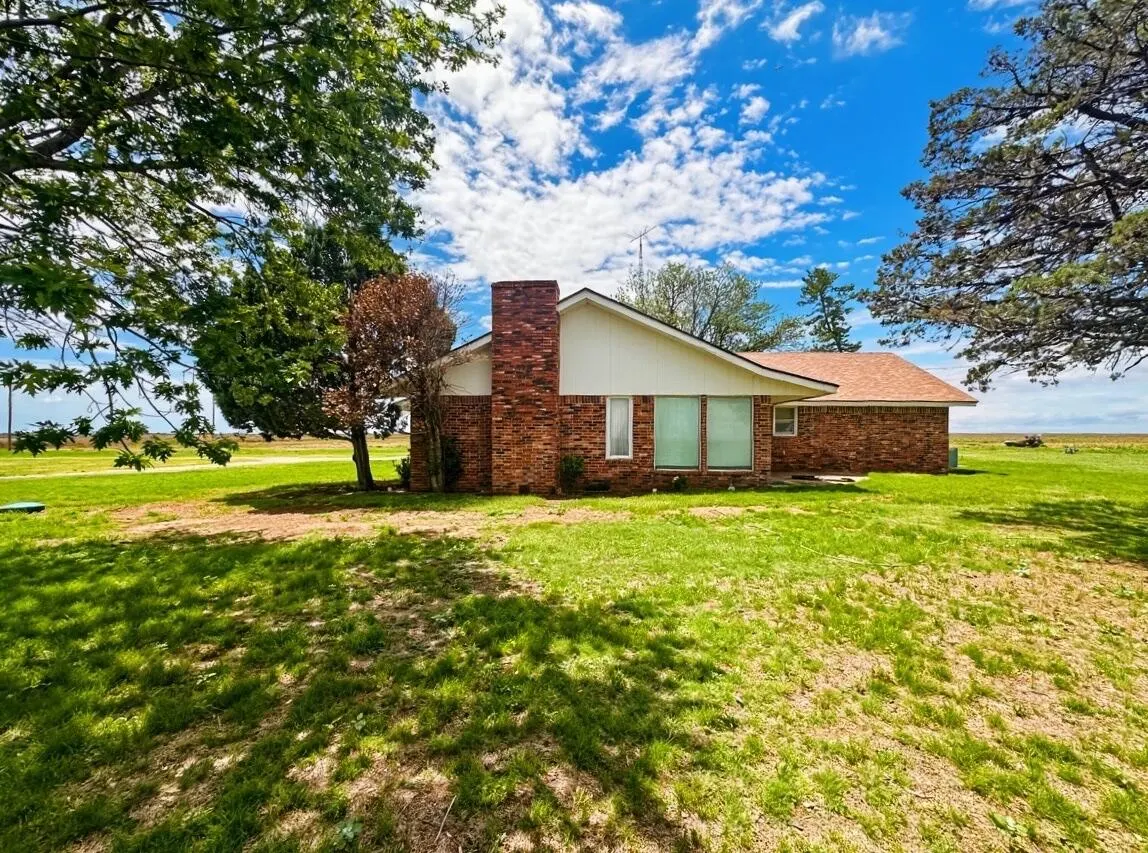 Photo 26 — 1283 County Road 12, Tulia, TX 79088
