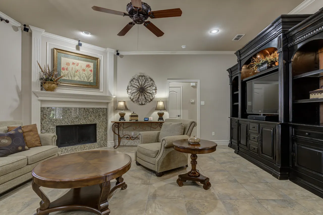 Photo 11 — 6008 89th Street, Lubbock, TX 79424