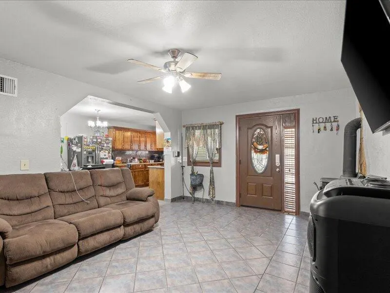 Photo 7 — 1213 N Avenue B, Denver City, TX 79323