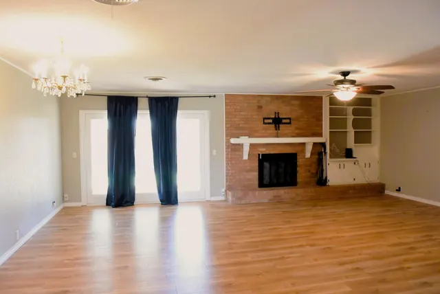 Photo 3 — 3624 55th Street, Lubbock, TX 79413