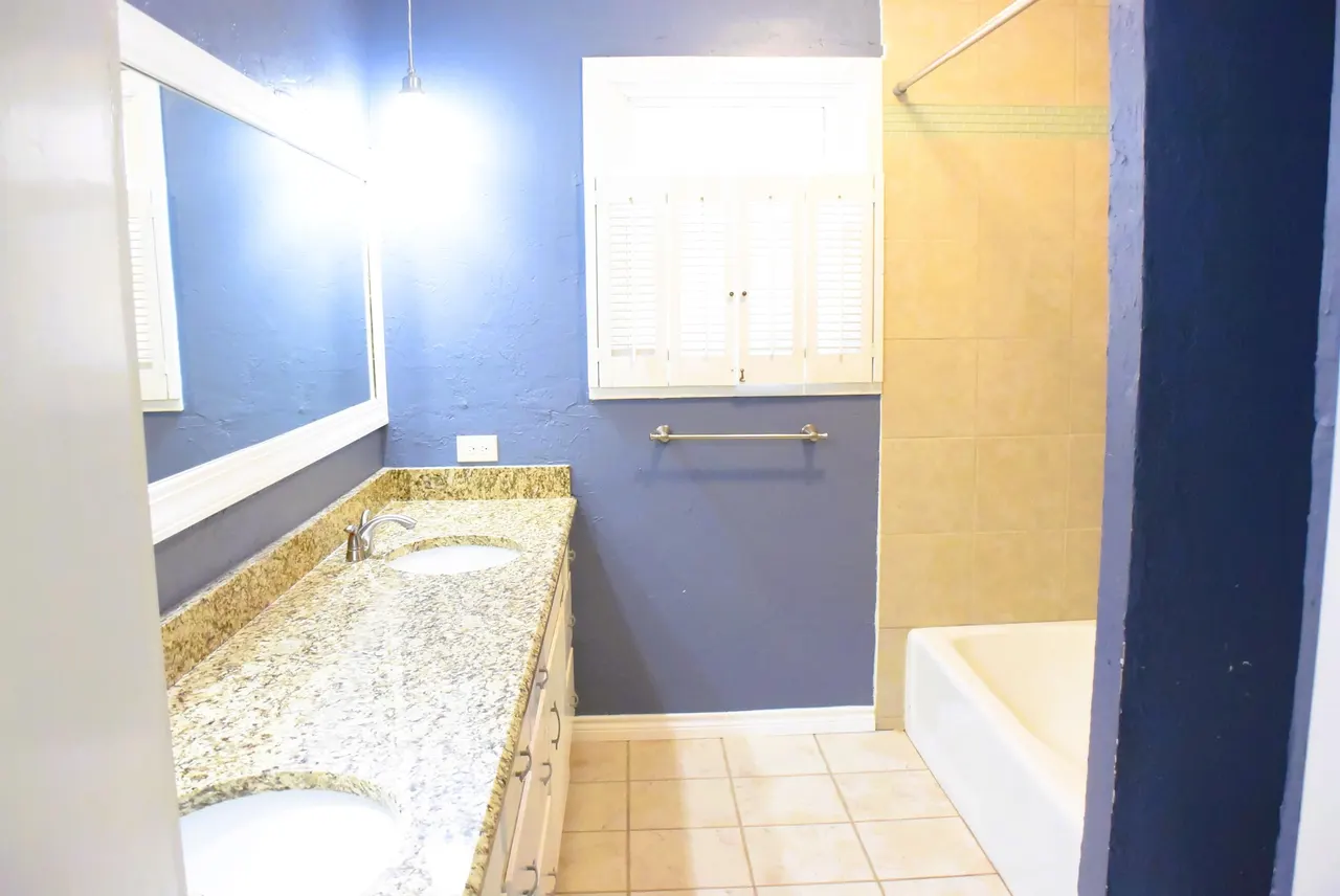 Photo 14 — 3624 55th Street, Lubbock, TX 79413