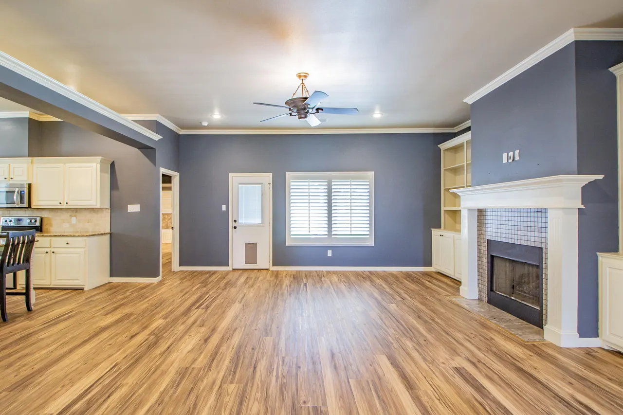 Photo 6 — 8827 13th Street, Lubbock, TX 79416