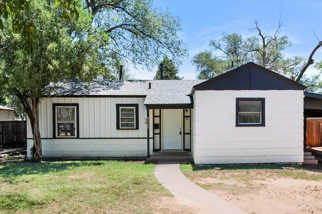 Front exterior — 2425 32nd Street, Lubbock, TX 79411