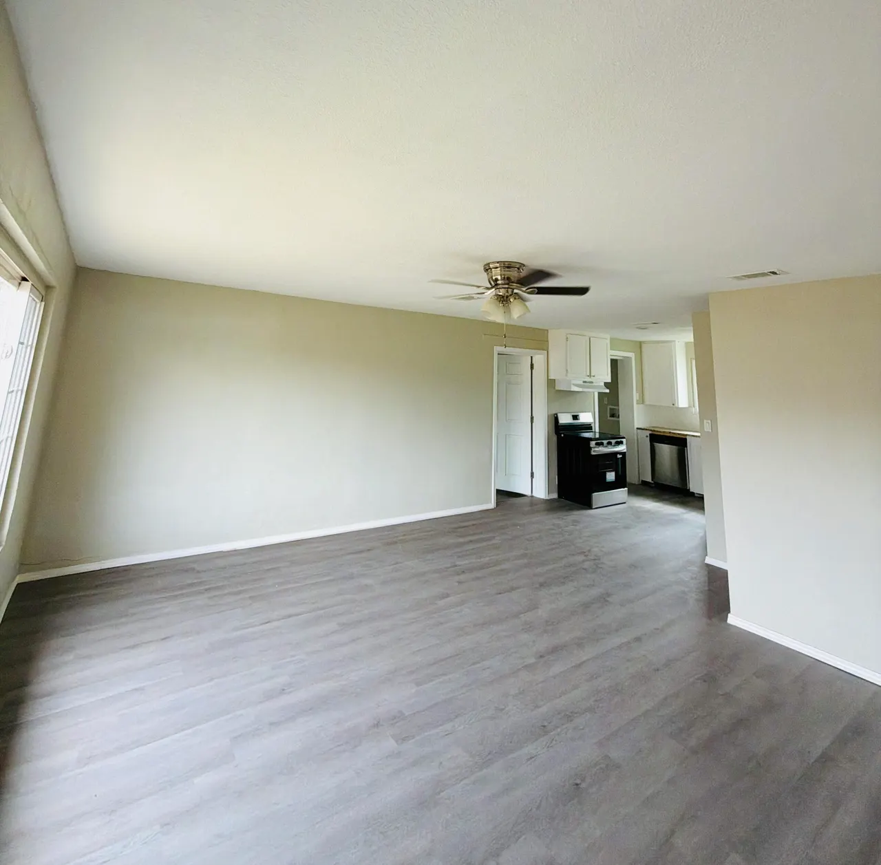 Photo 3 — 612 Lawrence Street, Anton, TX 79313