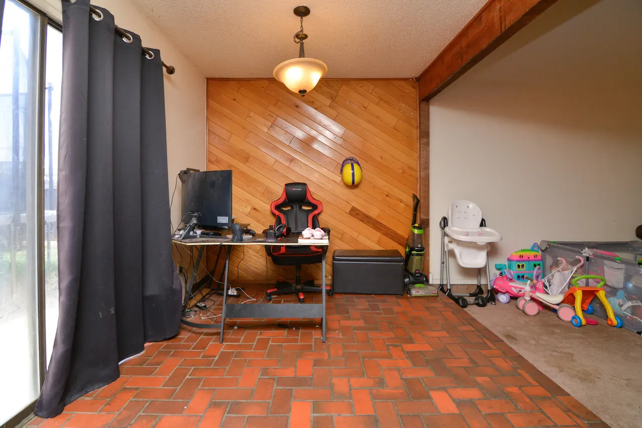 Photo 8 — 3313 79th Street A & B, Lubbock, TX 79423