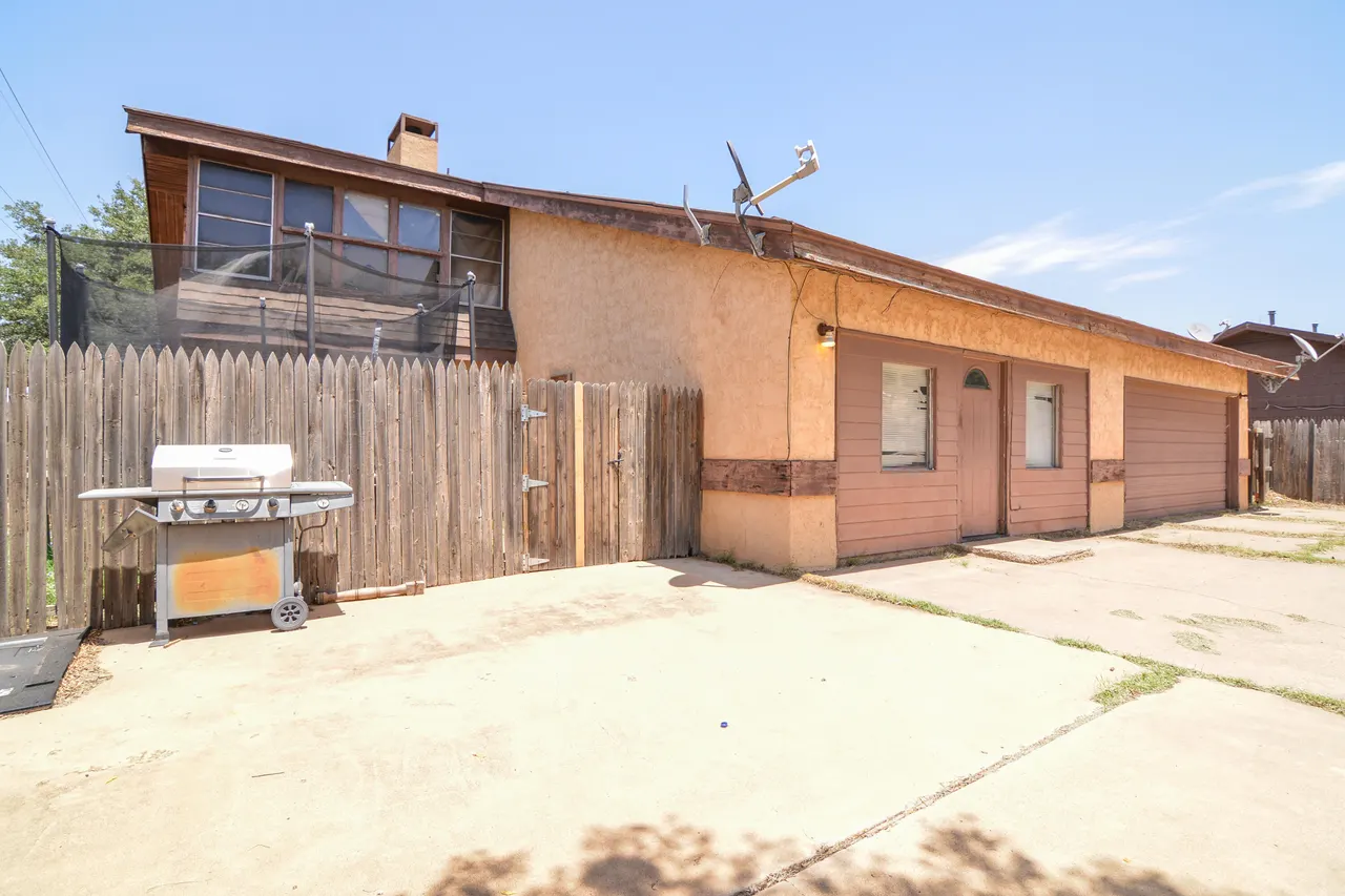 Photo 25 — 3313 79th Street A & B, Lubbock, TX 79423