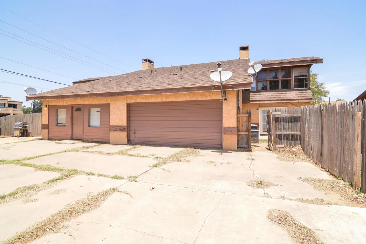 Photo 26 — 3313 79th Street A & B, Lubbock, TX 79423