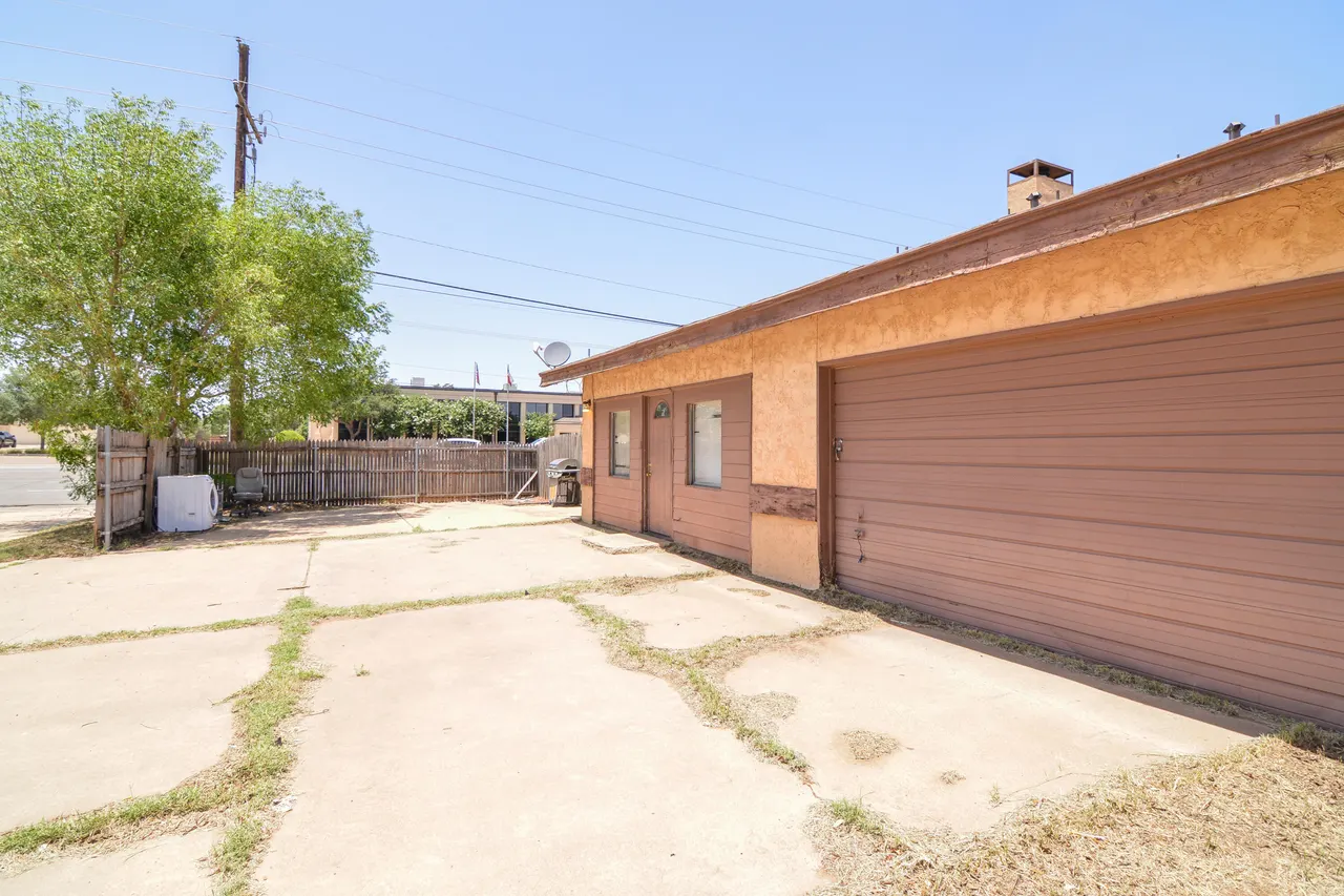 Photo 27 — 3313 79th Street A & B, Lubbock, TX 79423
