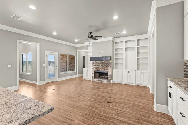 Photo 6 — 1131 17th Street, Shallowater, TX 79363