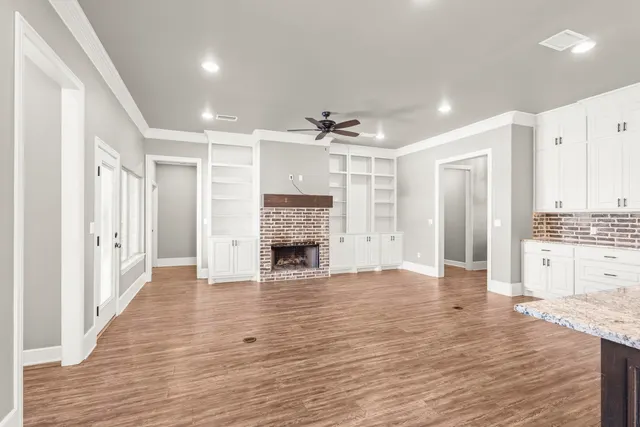 Photo 7 — 1131 17th Street, Shallowater, TX 79363